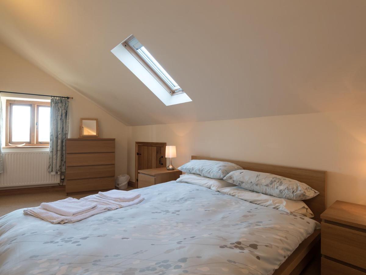 Вилла Glebe Barn Caynham Экстерьер фото